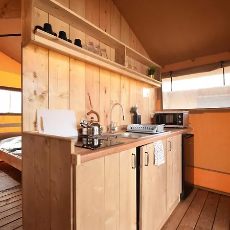 Baza Maciejowka Luxury tent