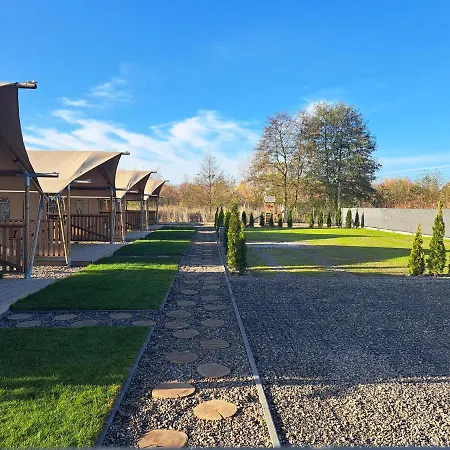 Luxury tent Baza Maciejowka Miedzywodzie