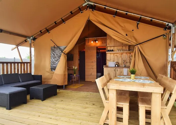Luxusní stan Baza Maciejowka *